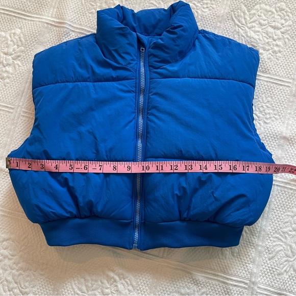 Butter-Melon Cropped Puffer Vest Cobalt/Royal Blue Medium - Picture 10 of 10